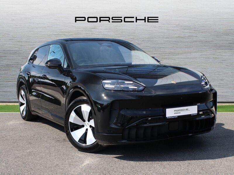 More views of Porsche Cayenne