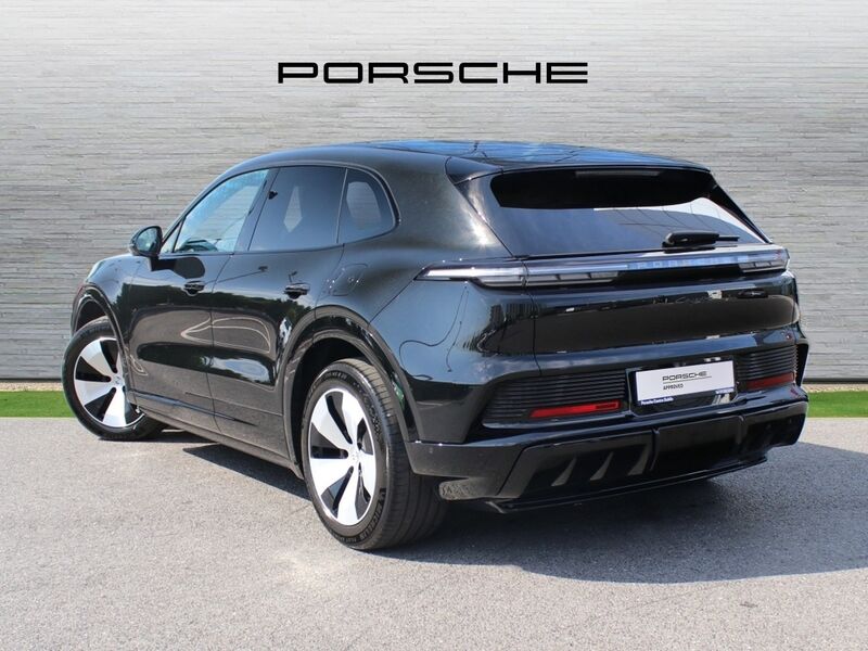 More views of Porsche Cayenne