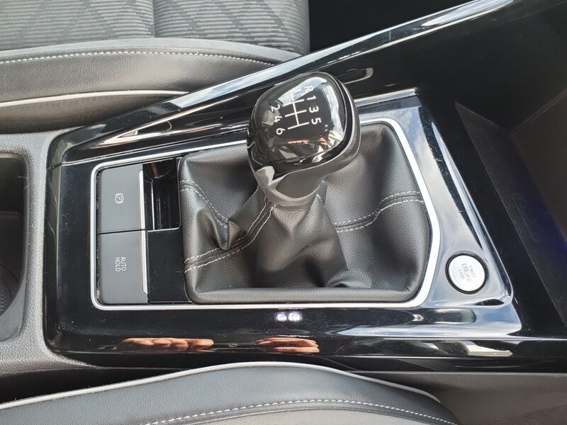 More views of Volkswagen Golf