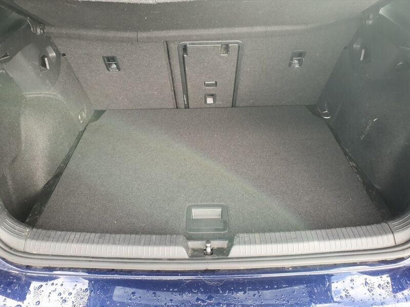 More views of Volkswagen Golf
