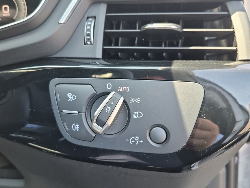 More views of Audi A4