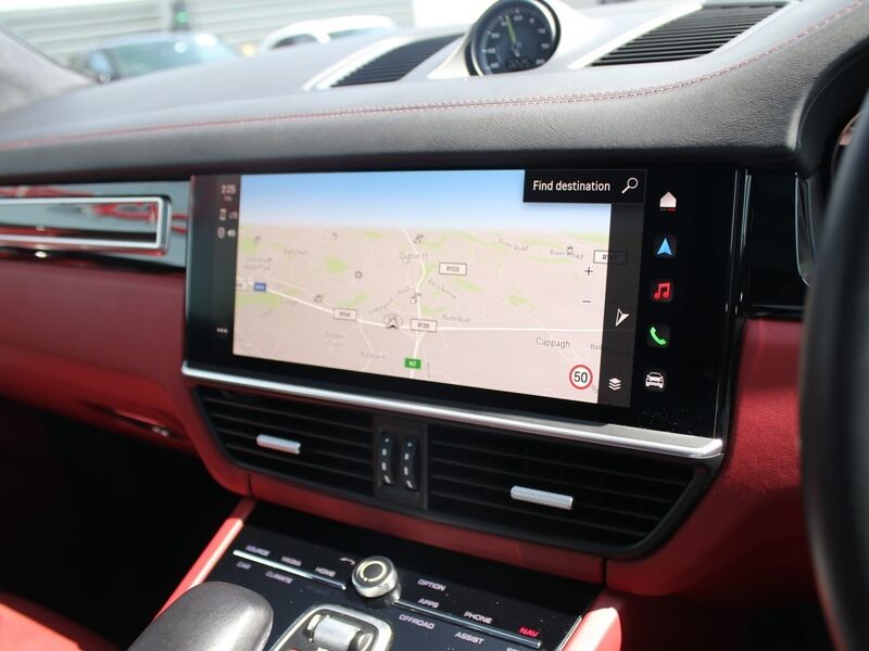 More views of Porsche Cayenne