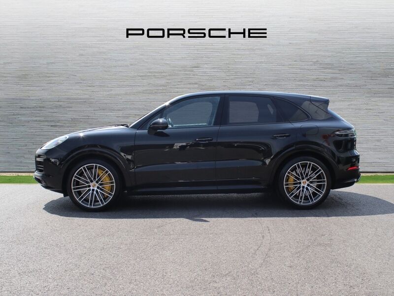 More views of Porsche Cayenne