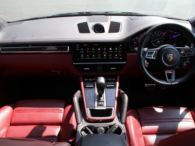 More views of Porsche Cayenne