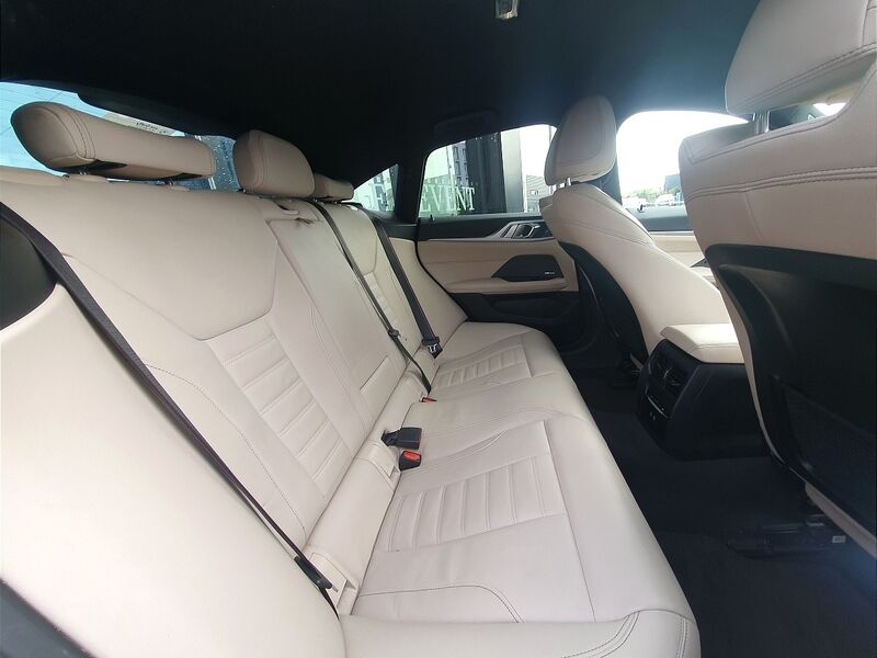 More views of BMW i4