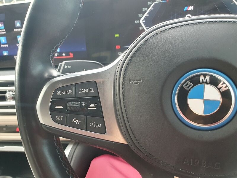More views of BMW i4