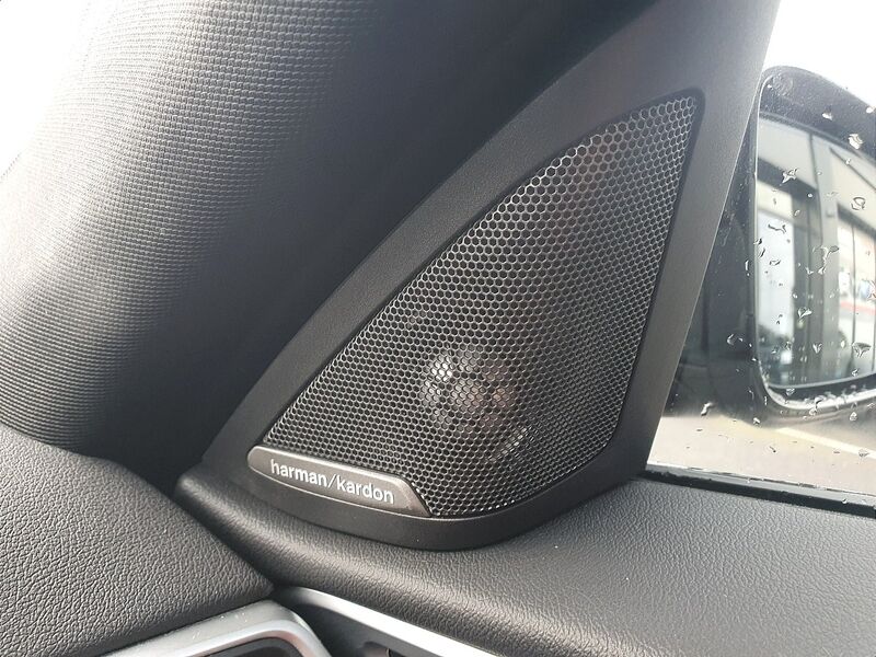 More views of BMW i4