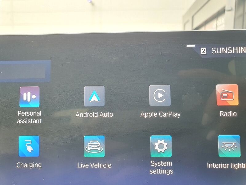 More views of BMW i4