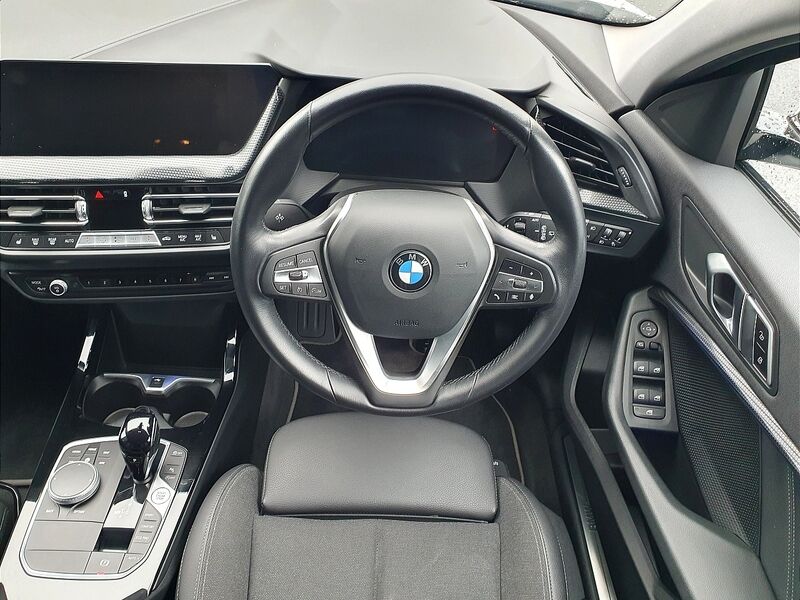 More views of BMW 1-Series
