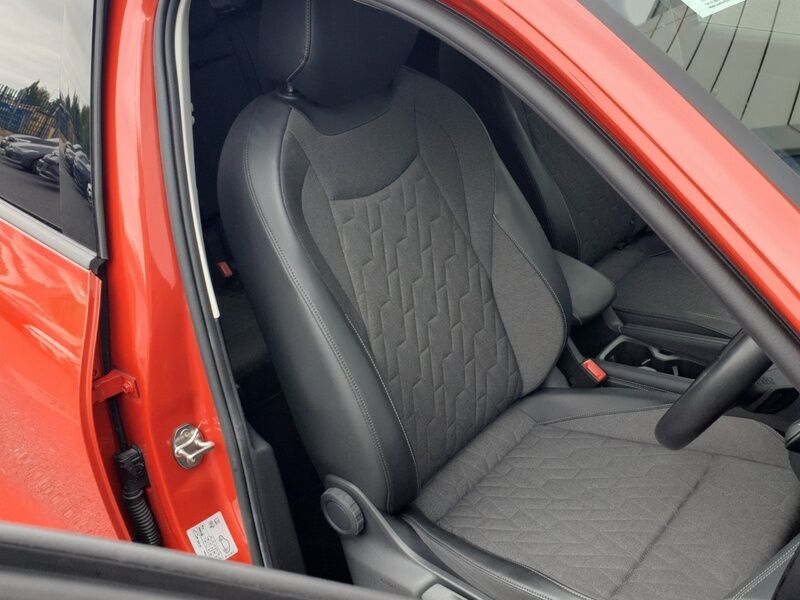 More views of Volkswagen Tiguan