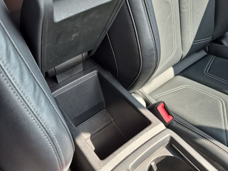 More views of Audi Q3