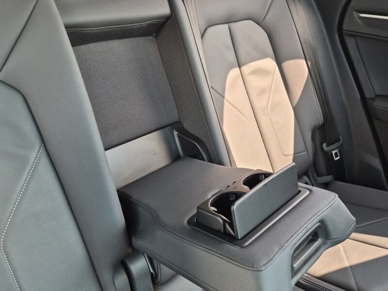 More views of Audi Q3