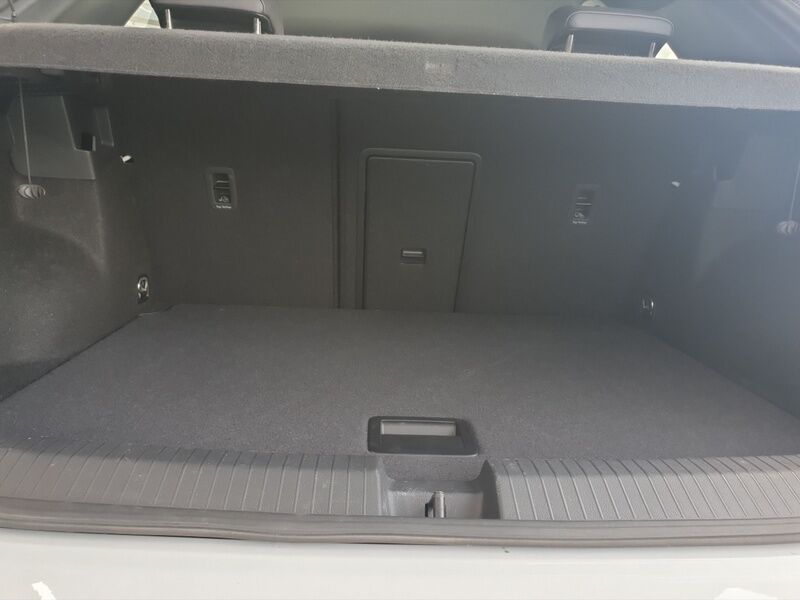 More views of Volkswagen T-Roc