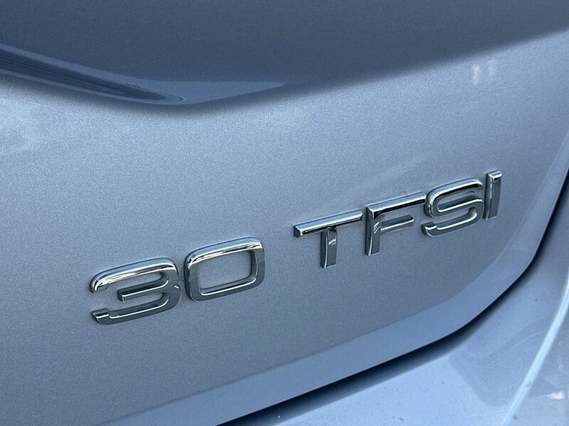 More views of Audi Q2