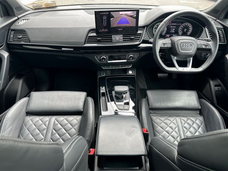 More views of Audi Q5