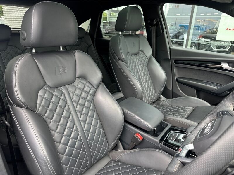 More views of Audi Q5