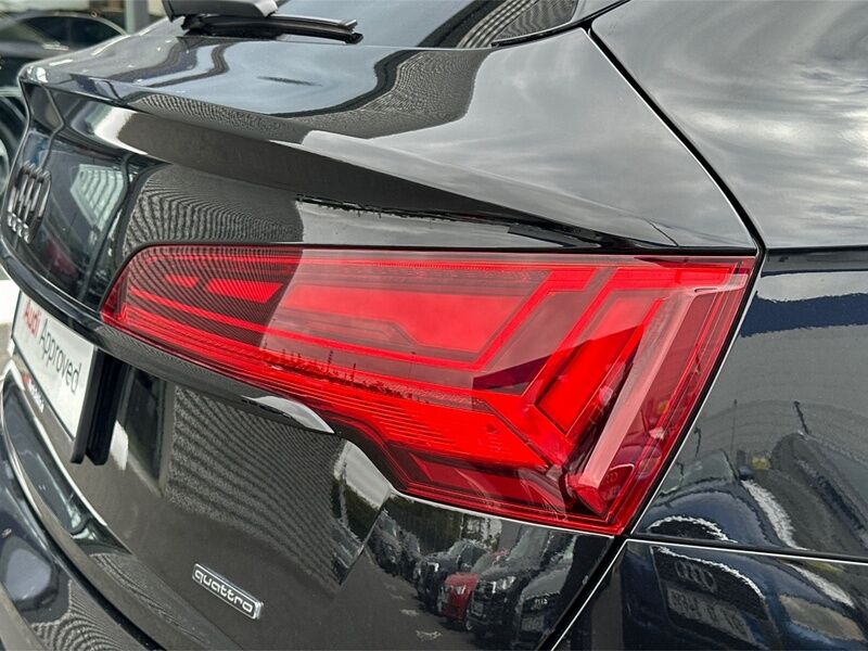 More views of Audi Q5