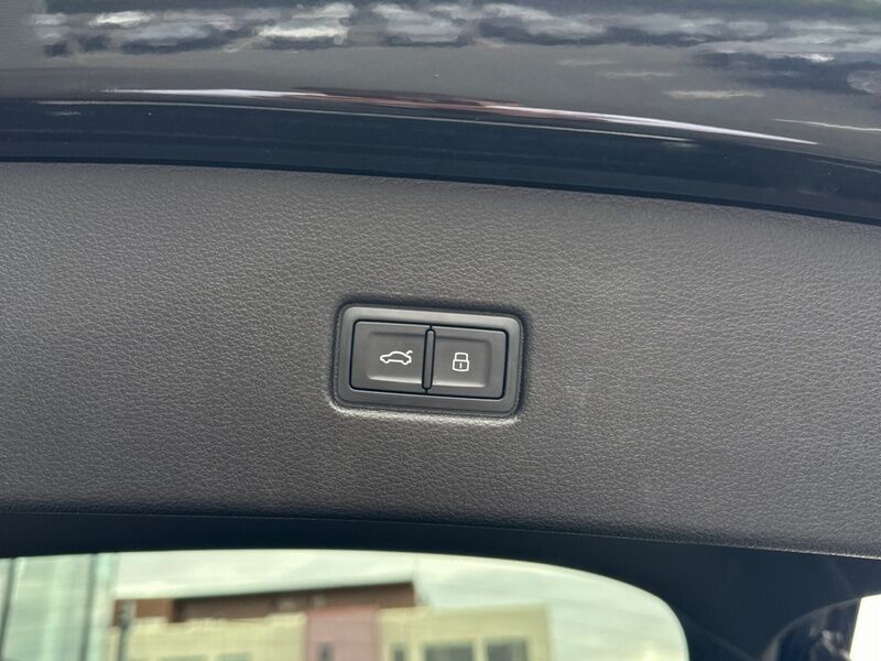 More views of Audi Q5
