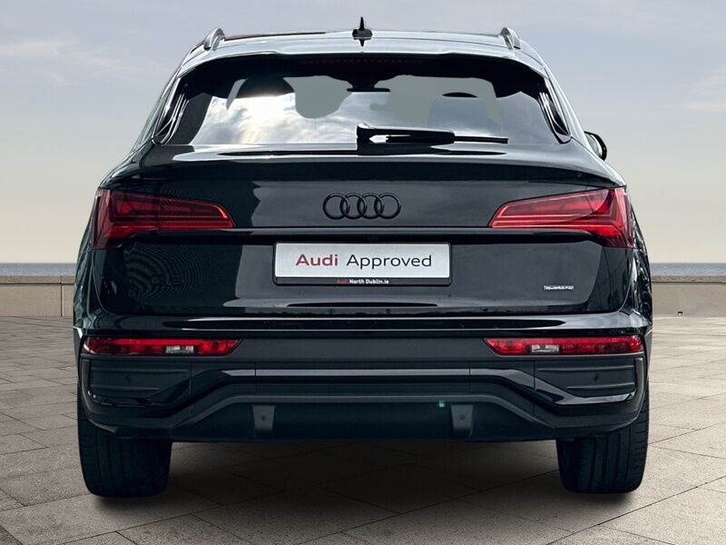 More views of Audi Q5