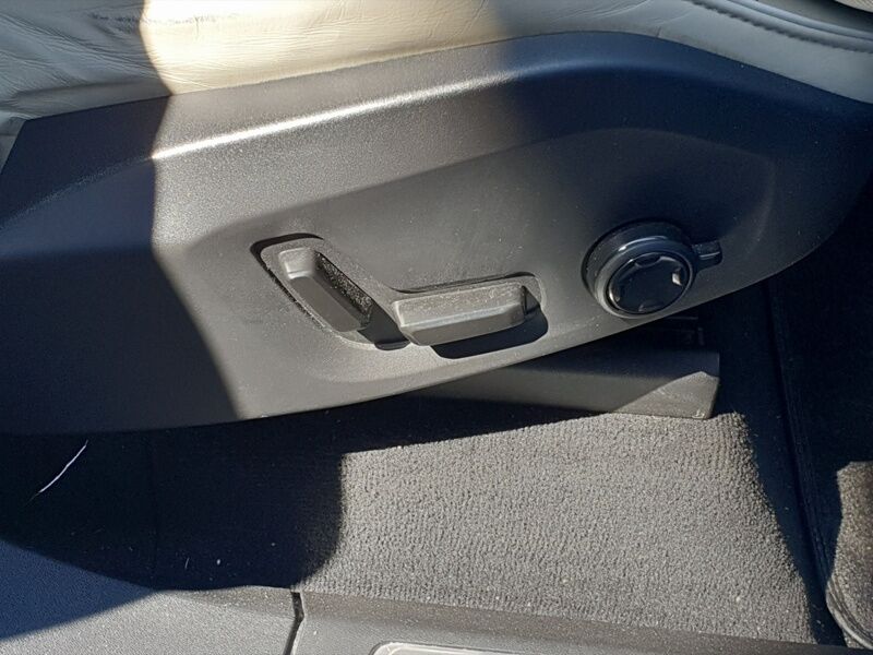 More views of Volvo XC90