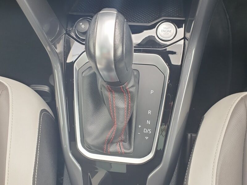 More views of Volkswagen T-Roc