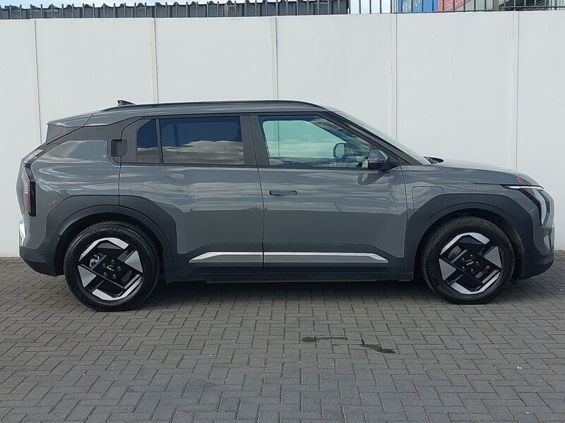 More views of Kia EV3