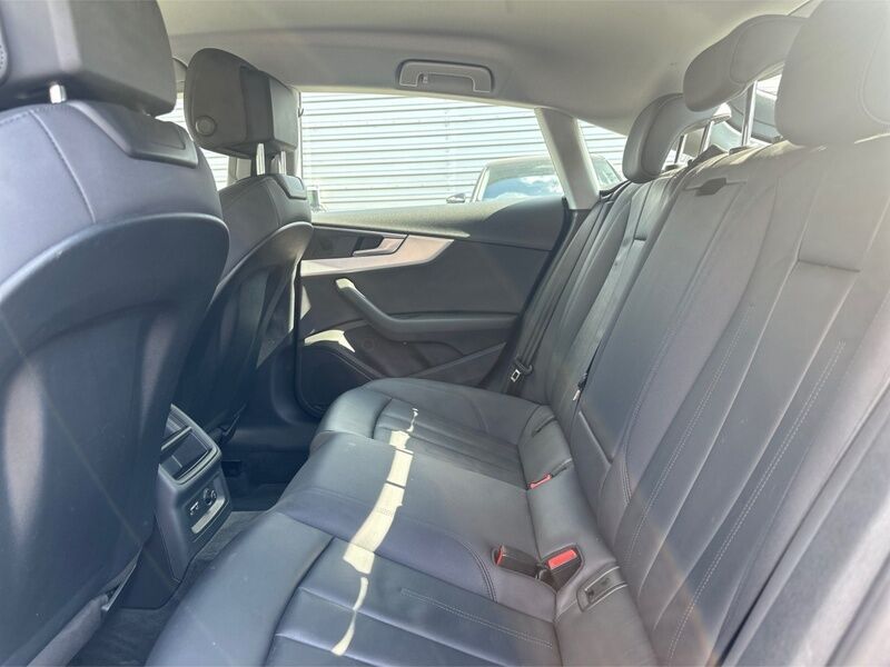 More views of Audi A5