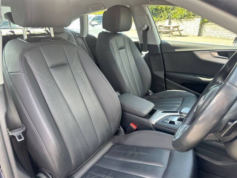 More views of Audi A5
