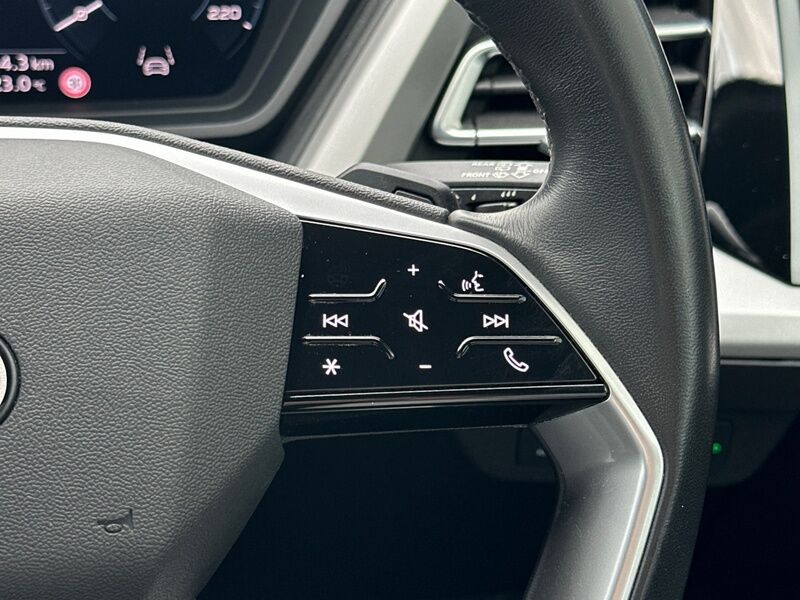 More views of Audi Q4 e-tron