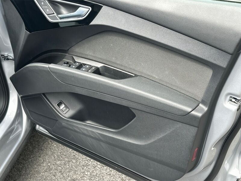 More views of Audi Q4 e-tron