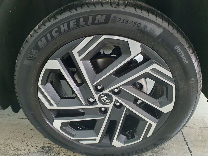 More views of Hyundai Tucson