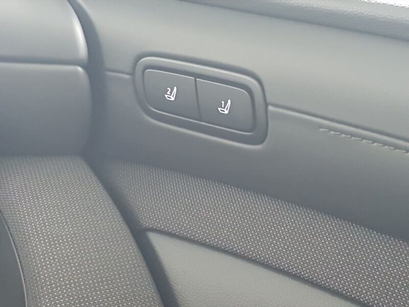 More views of Hyundai Tucson