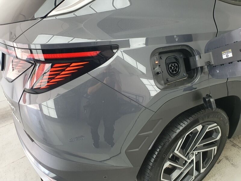 More views of Hyundai Tucson