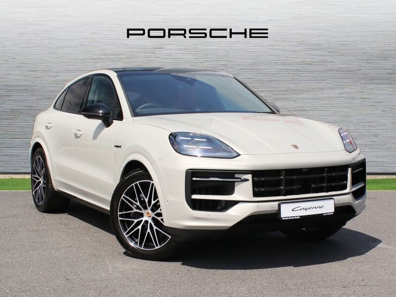 More views of Porsche Cayenne