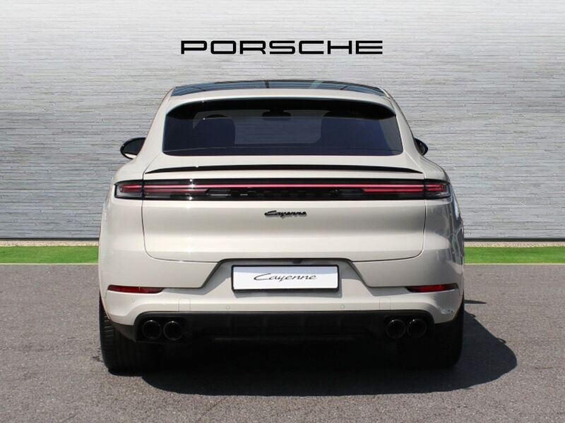 More views of Porsche Cayenne