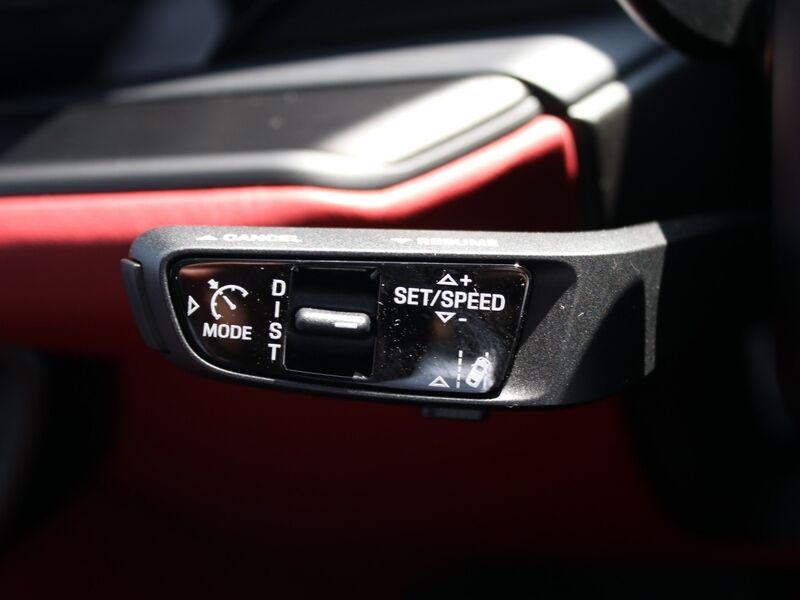 More views of Porsche Cayenne