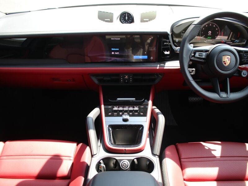 More views of Porsche Cayenne