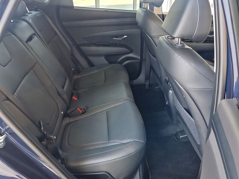 More views of Hyundai Tucson