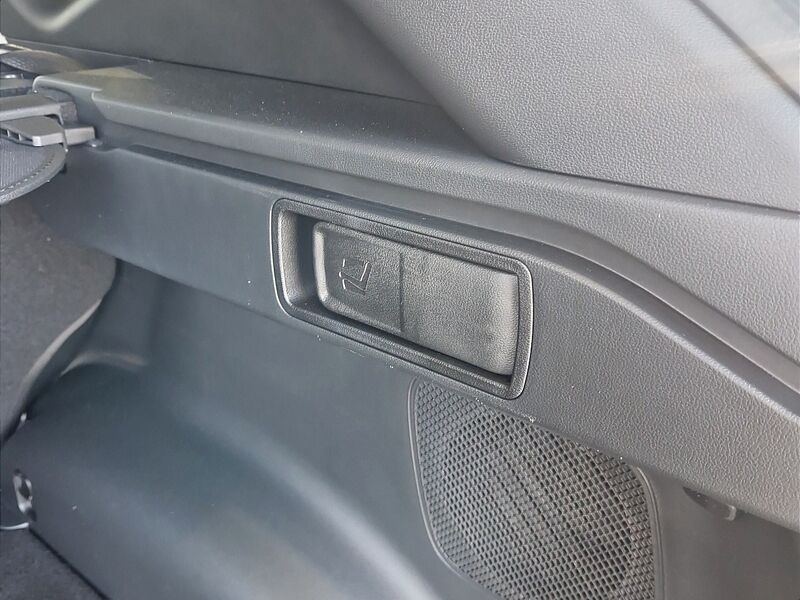 More views of Hyundai Tucson