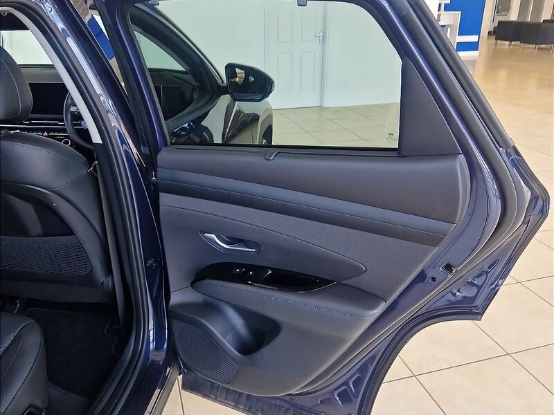More views of Hyundai Tucson