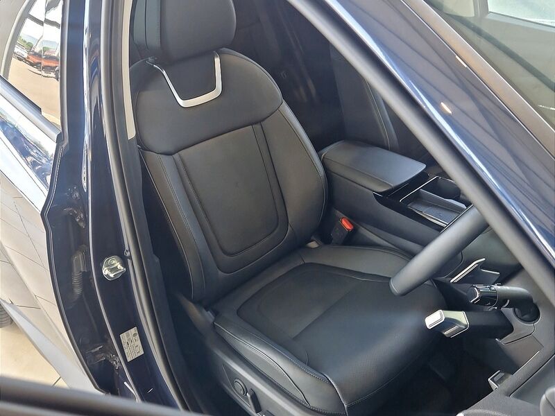 More views of Hyundai Tucson