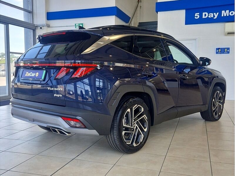 More views of Hyundai Tucson