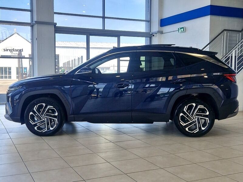 More views of Hyundai Tucson