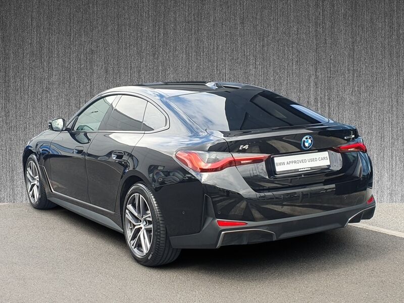 More views of BMW i4