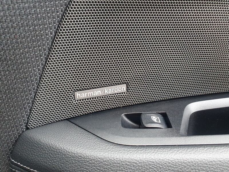 More views of BMW i4