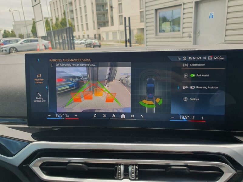 More views of BMW i4