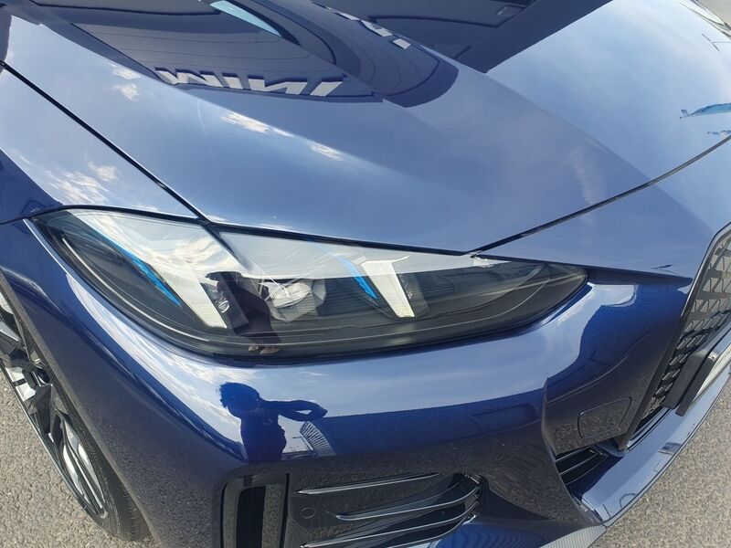 More views of BMW i4