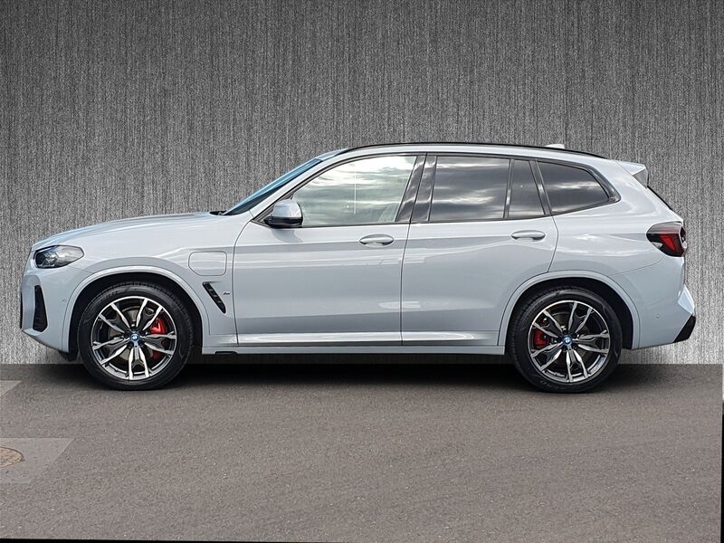 More views of BMW X3