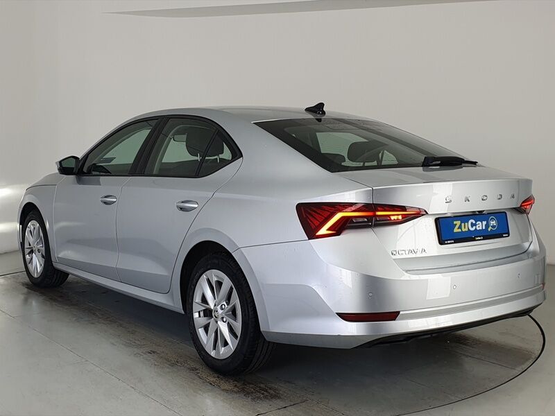 More views of Skoda Octavia