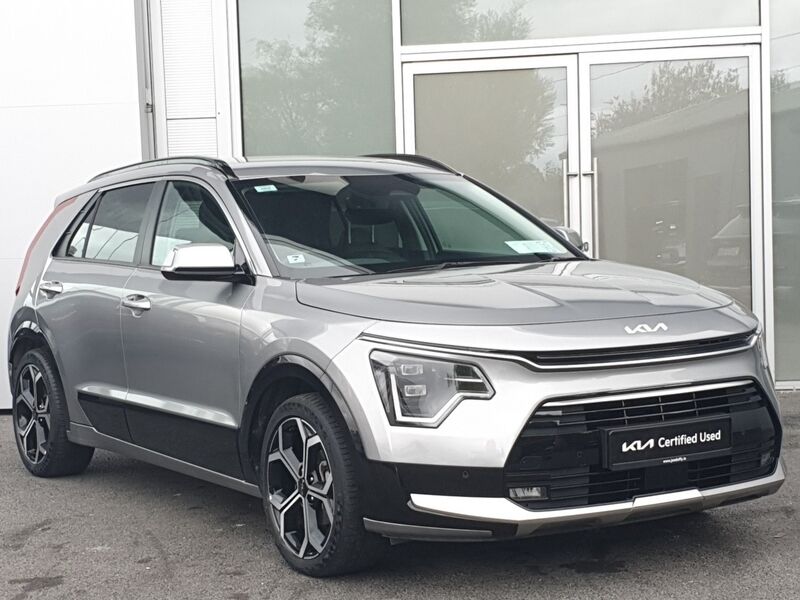 More views of Kia Niro